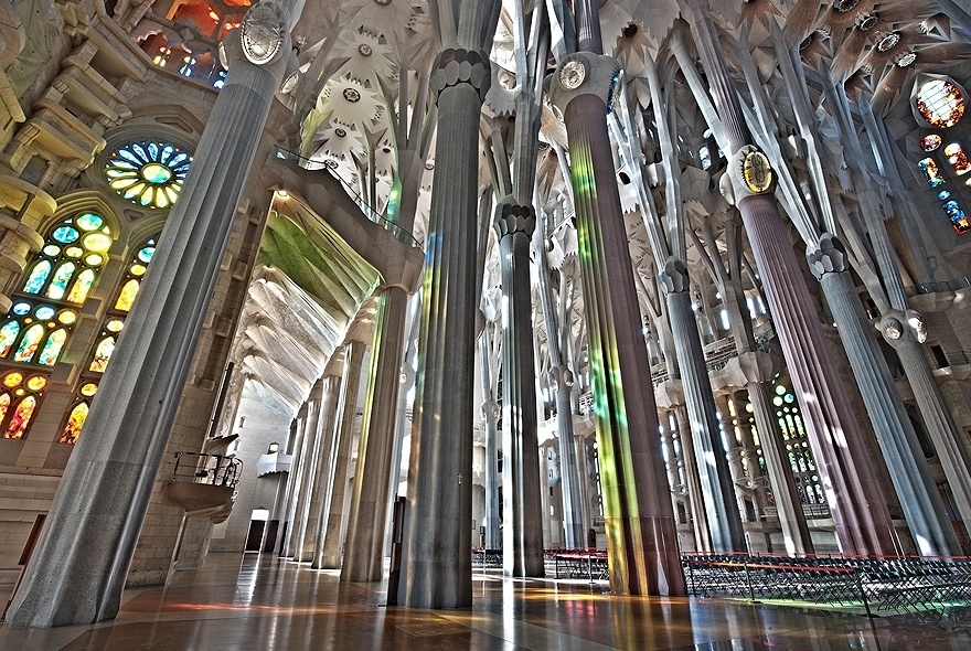 Sagrada Familia Website Interior