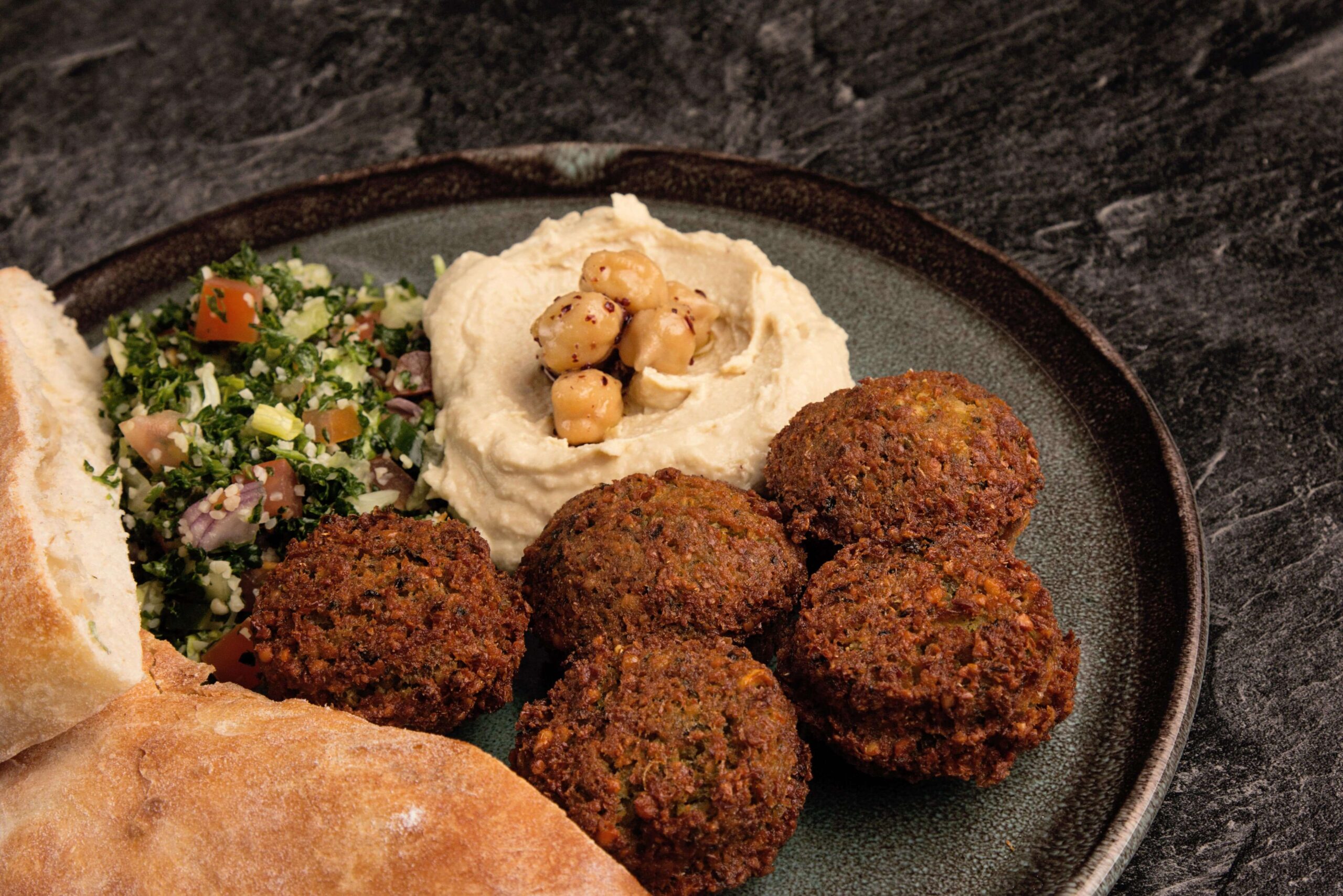 falafel hummus tabbouleh mezze platter